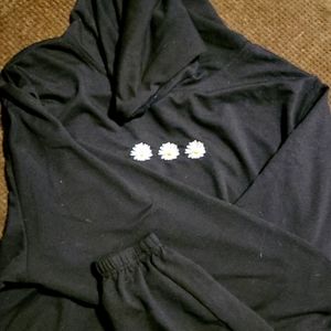 Cropped long sleeved black flower hoodie